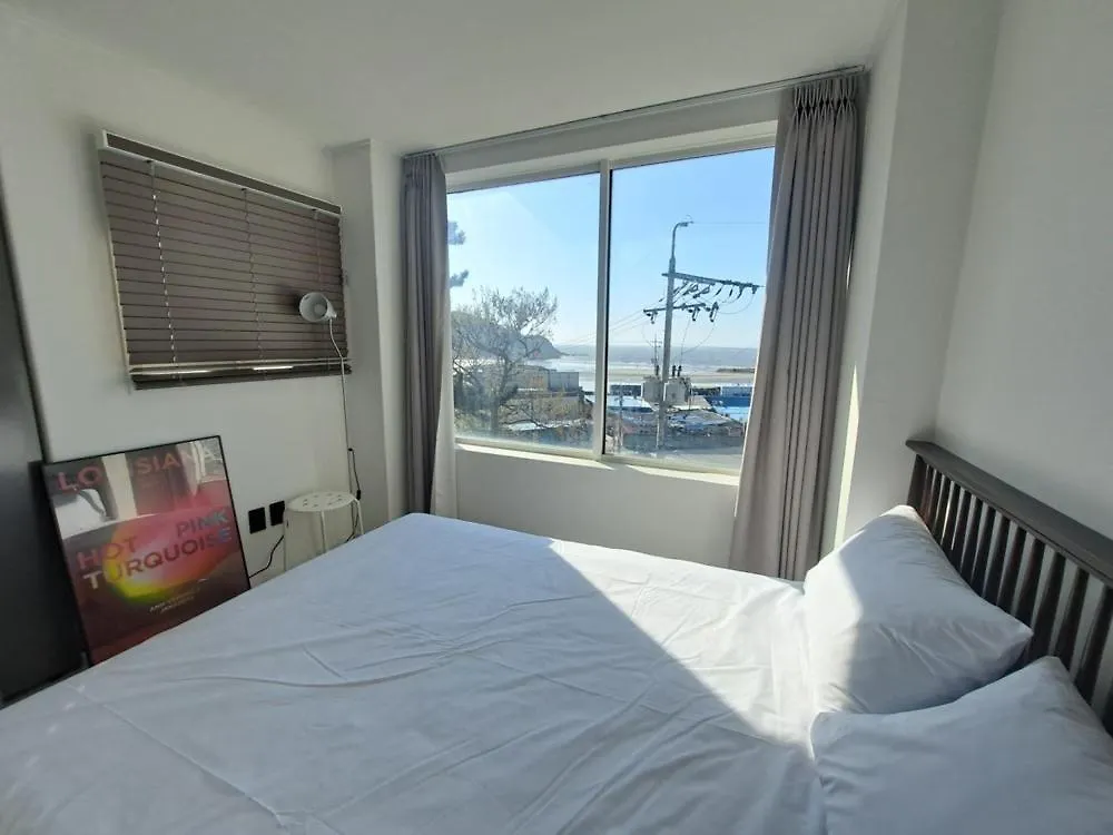 Eulwangri Sult Hotel Incheon 3*,