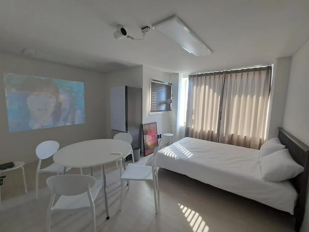 Eulwangri Sult Hotel Incheon 3*,