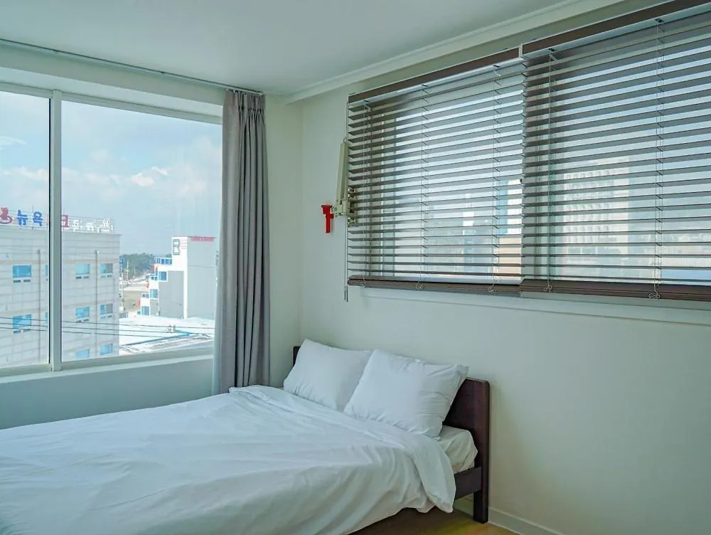 Eulwangri Sult Hotel Incheon 3*,